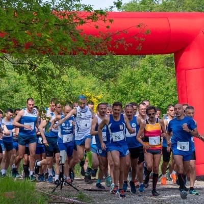 Michele Uva e Francesca Ruocco vincono la corsa campestre AM a Roccastrada