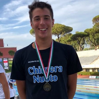 Record di medaglie per la Chimera Nuoto ai Campionati Italiani Giovanili