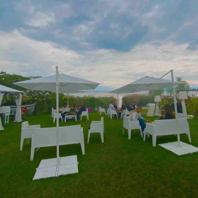 8 settembre 2023: Novella 2000 Party Night di fine estate al Sestino Beach di Desenzano