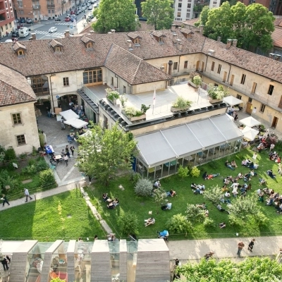 Spettacoli per bambini, laboratori artigianali, cori collettivi, processione cantata e cena sociale: è “la domenica bestiale” in programma il 10 settembre in Cascina Cuccagna