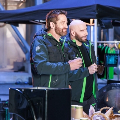 John Travolta e Gerard Butler  “Undercover Spies” per U-Power