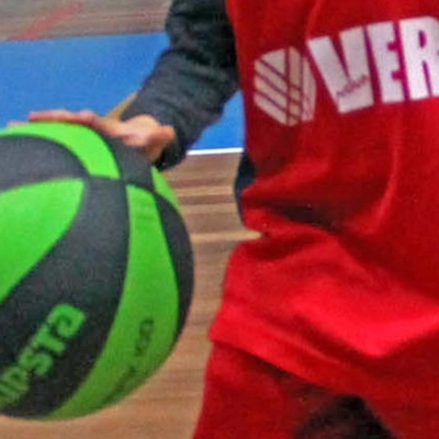 Un corso di pallacanestro a Badia al Pino con la Scuola Basket Arezzo