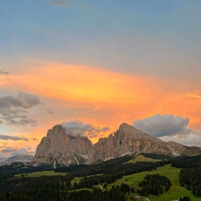 SCOPRI LA DIVERSITÀ E LA PACE DELLA NATURA  … PURO RELAX!  AL TIRLER DOLOMITES LIVING HOTEL