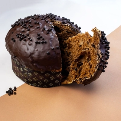 Garden Morciano, a Natale il panettone diventa “Dark”