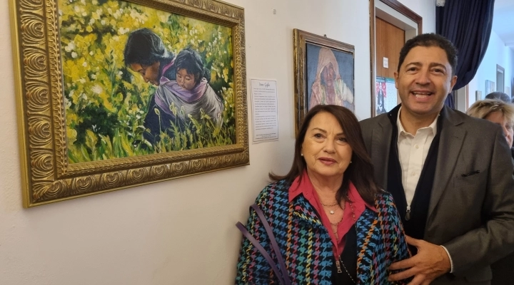 La critica premia l’artista piemontese Irene Giglio, pittrice di terre lontane