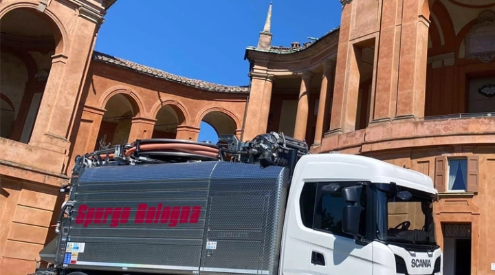 Bologna, situazione fognaria al limite 