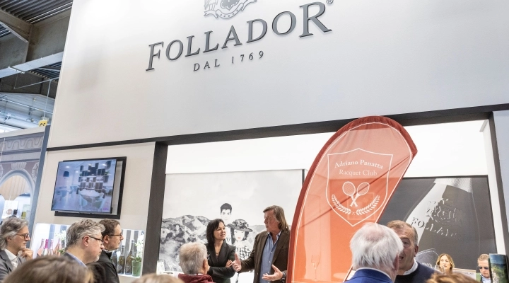 FOLLADOR PROSECCO DAL 1769 E ADRIANO PANATTA RACQUET CLUB A VINITALY  PROMUOVONO ECCELLENZE E VALORI DEL TERRITORIO