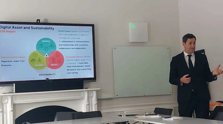 Da Arezzo a Londra per parlare di sostenibilità Sintra alla Royal Holloway University