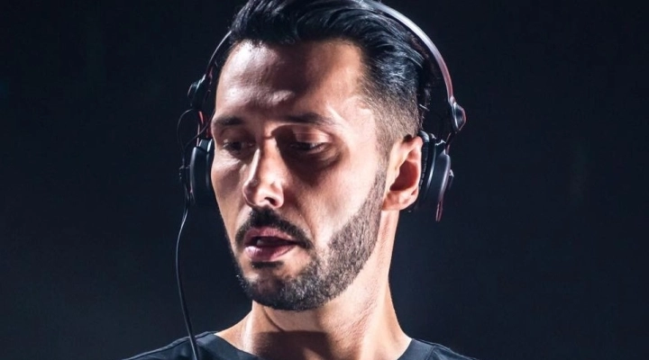  Il 19/8 Cedric Gervais (top dj francese) @ VillaPapeete Milano Marittima