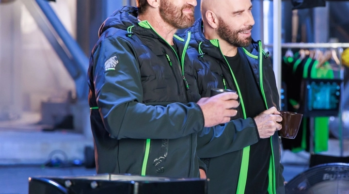 John Travolta e Gerard Butler  “Undercover Spies” per U-Power