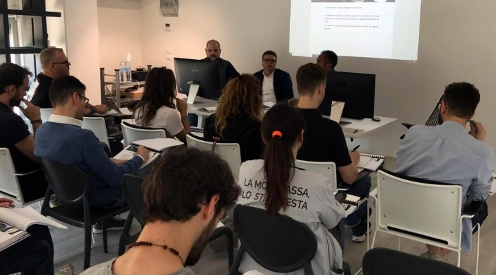 Un seminario sui trattamenti galvanici nei settori di moda e oro