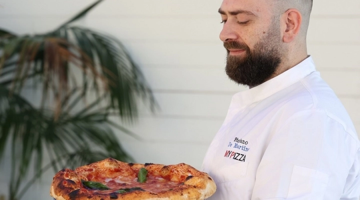 Stefano De Martino sul tetto del mondo al Campionato Pizza DOC