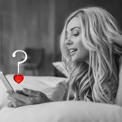 Cupido lavora con lo swipe! San Valentino al buio e super hot con PhaseApp