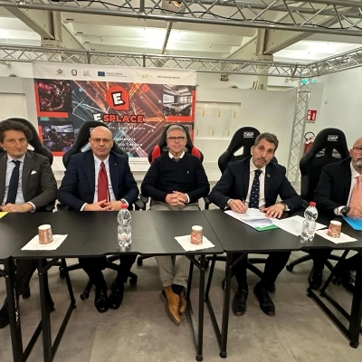 Giovani, digitalizzazione, europee2024: importante accordo di collaborazione tra la fondazione Aidr e il centro ricerca internazionale digitale Esplace Unifunvic Sportacademy 