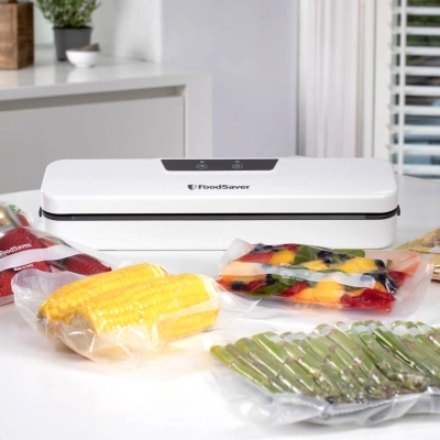 Nuove macchine per il sottovuoto FoodSaver Everyday e Space Saving: cibo fresco più a lungo e spazio ottimizzato