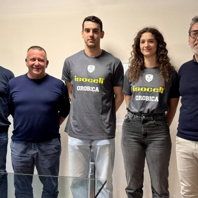 Rari Nantes Orobica si presenta in Serie A2 femminile e in Serie C maschile con la nuova identità: nasce Isocell Orobica