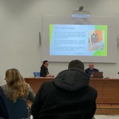 Primi risultati di VarGame, moviola per calcio balilla, presentati alla DSSR 2024 dal Prof. Giacalone dell’Università di Capua