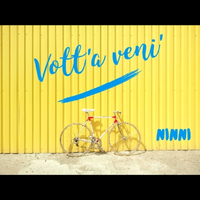 Il singolo di NINNI: Vott‘a veni’, una pedalata verso la felicità