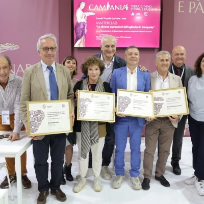 Ecco gli Ambasciatori dei vini campani premiati a Vinitaly