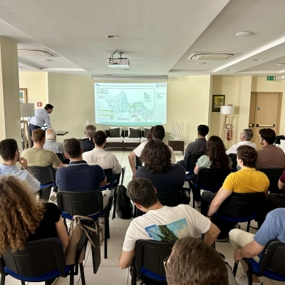 Sviluppo tecnologico a Favignana, studenti e professori dell’UNIPA in visita alla centrale elettrica dell’isola per conoscere il sistema SCADA