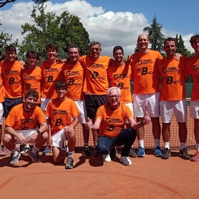 Il Tennis Giotto festeggia la promozione in B2