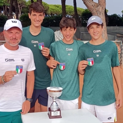 Il Tennis Giotto è campione toscano a squadre con l’Under16 maschile