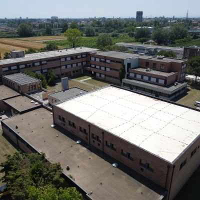 DERBICOLOR FR PV BRITE fa splendere la palestra per studenti e atleti