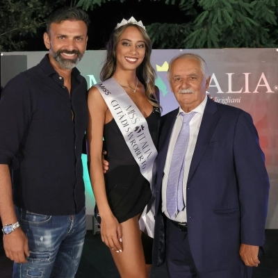 Miss Italia Calabria ha incoronato Miss città di San Roberto