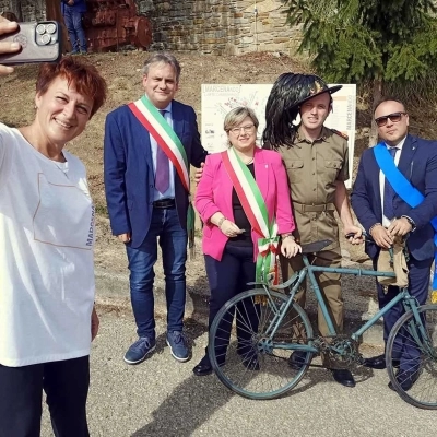 Un monumento dedicato alla donna crocerossina nel borgo di Marcena