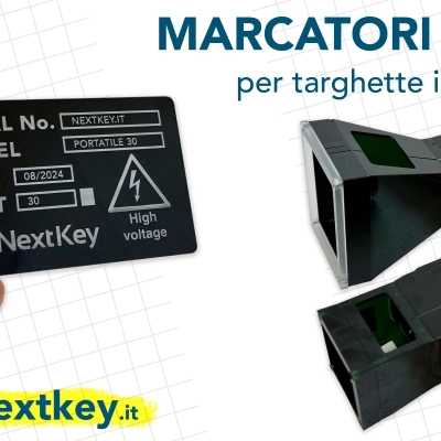 Marcatori laser portatili per targhette in alluminio preverniciato e anodizzato