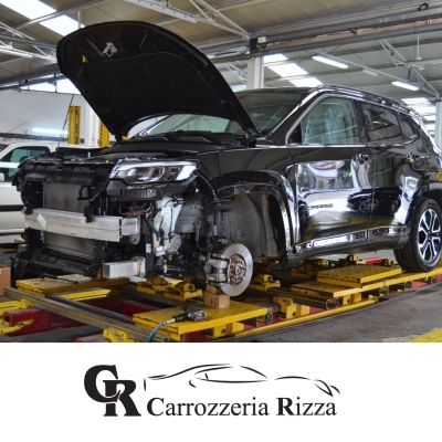 Carrozzeria Convenzionata Assicurazioni a Roma Carrozzeria Rizza: Riparazioni Professionali e Tecnologiche