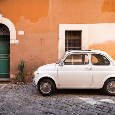 Auto: in Puglia l’età media è pari a 12 anni e 9 mesi (+3% in un anno)