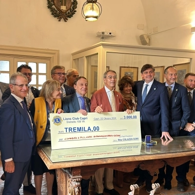 UNA DONAZIONE PER MCL – MOVIMENTO CRISTIANO LAVORATORI – SEDE CAPRI – NAPOLI – BEN TREMILA EURO DESTINATI AD UN CARAVAN DA RISTRUTTURARE PER PERSONE DISABILI E ANZIANI