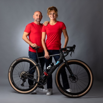 Il pedale rosso dell’olimpionico Paolo Bettini e dell’attrice Marianella Bargilli