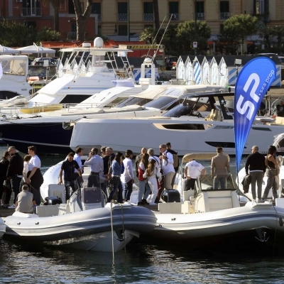 Pubblico e Vip al Navigare nell'ultimo weekend, rush conclusivo per il salone nautico