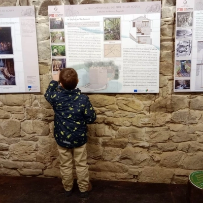 Centonovanta bambini a Raggiolo alla scoperta della filiera della castagna