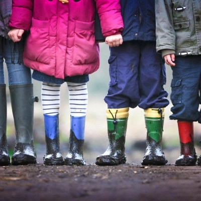 Imparare i Colori in Italiano: Guida Educativa per Bambini