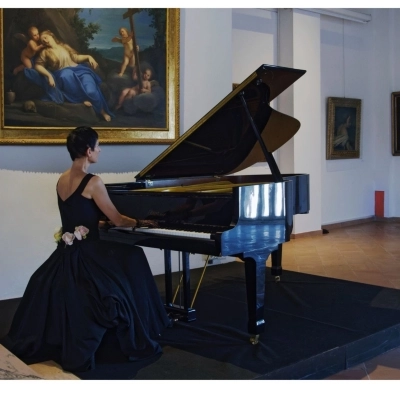  Ines Olshevska, la pianista che racconta la connessione Universale