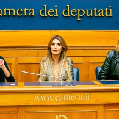 IL PRESIDENTE ACHILLE DUCOLI E LA DR.SSA CRISTINA DI SILVIO DEL SINDACATO DEI RAPPRESENTANTI DI INTERESSI UNITI CONTRO LA VIOLENZA SULLE DONNE