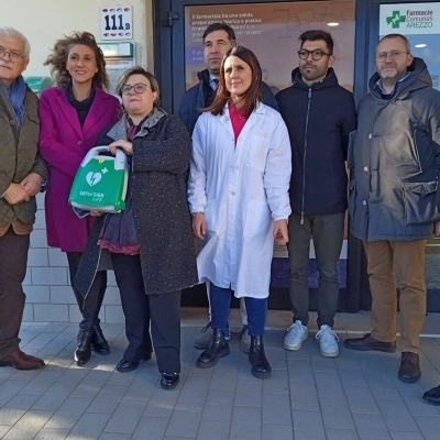 Un defibrillatore in ognuna delle Farmacie Comunali di Arezzo