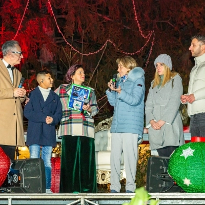 Pratola Peligna brilla di magia natalizia: grande successo per 