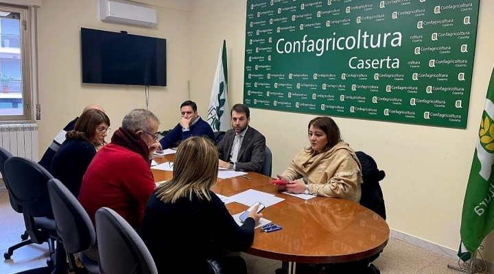 Caserta, aperte le trattative per il rinnovo del contratto provinciale di lavoro degli operai agricoli e florovivaisti