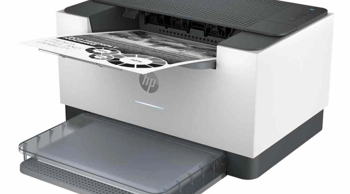 Stampante HP LaserJet M209dw: Recensione e Opinioni sull'Efficiente Stampante Monocromatica