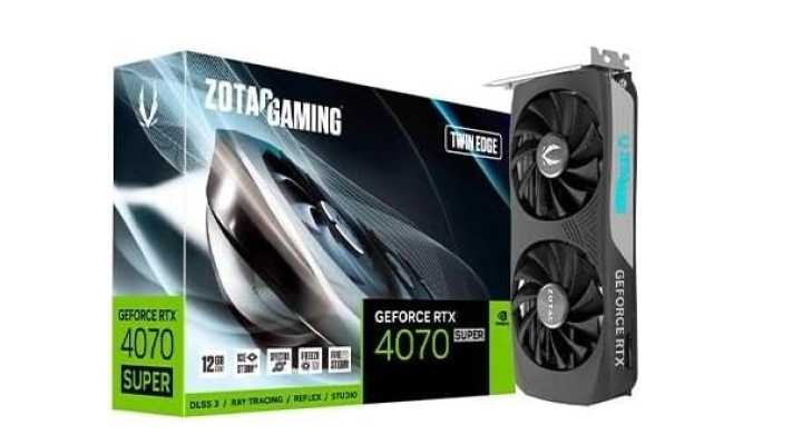 ZOTAC GAMING GEFORCE RTX 4070 SUPER Twin Edge - Scheda Grafica Potente per Esperienze Videoludiche di Livello Superiore