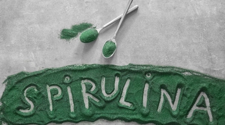 La spirulina fa dimagrire? Ecco la verità