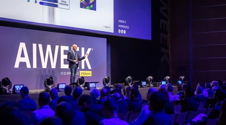 AI WEEK, la quinta edizione è alle porte: ecco il programma completo dell'evento organizzato da Intelligenza Artificiale Spiegata Semplice