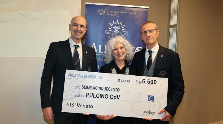 ALBA VITÆ 2023 DI AIS VENETO: RACCOLTI 6.500 EURO PER L’ASSOCIAZIONE PULCINO