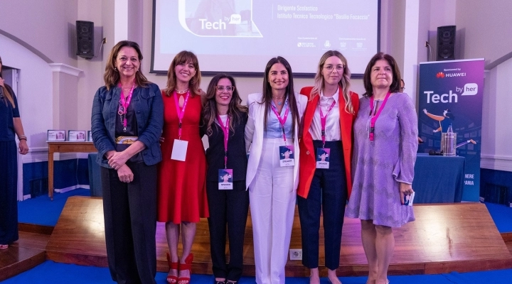 Tech by Her: successo per l'iniziativa promossa da Huawei