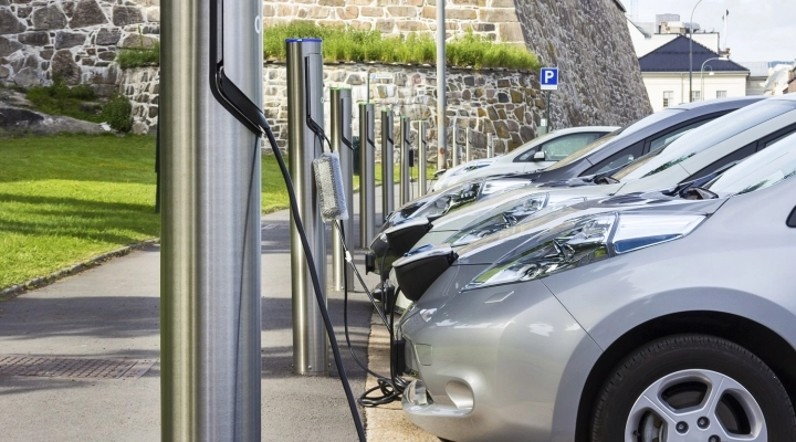 L'ascesa dei veicoli elettrici cinesi in Europa e l’impatto sul mercato delle auto usate