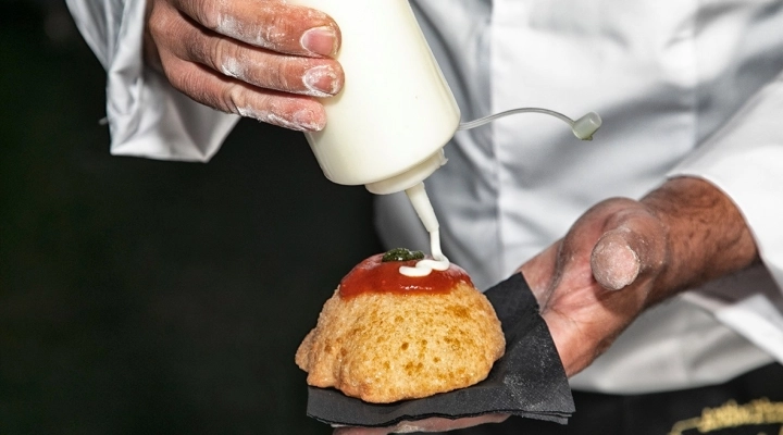 Cenando sotto un Cielo Diverso: un firmamento di stelle gastronomiche a Ercolano